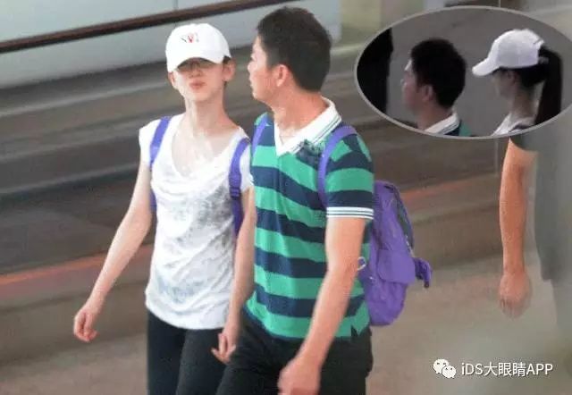 奶茶妹妹亮相時裝周狂撒狗糧，白到發(fā)光??！